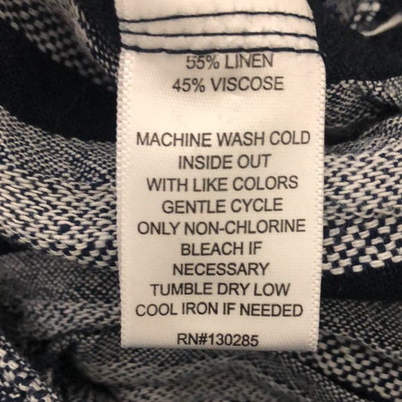 Per Se Women's Navy Ivory Vertical Striped Linen Pull on Capris Side Pockets - Picture 8 of 8